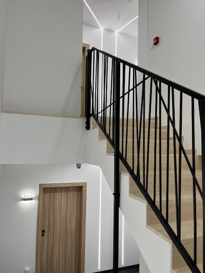 ווקובאר Maestro - Rooms & Restaurant מראה חיצוני תמונה