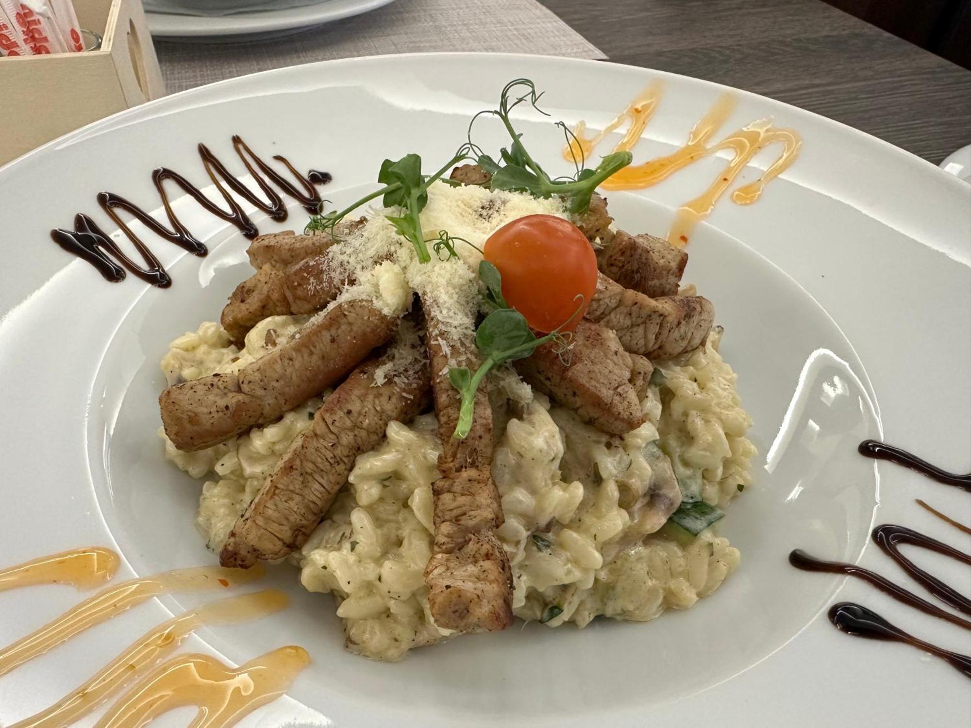 ווקובאר Maestro - Rooms & Restaurant מראה חיצוני תמונה